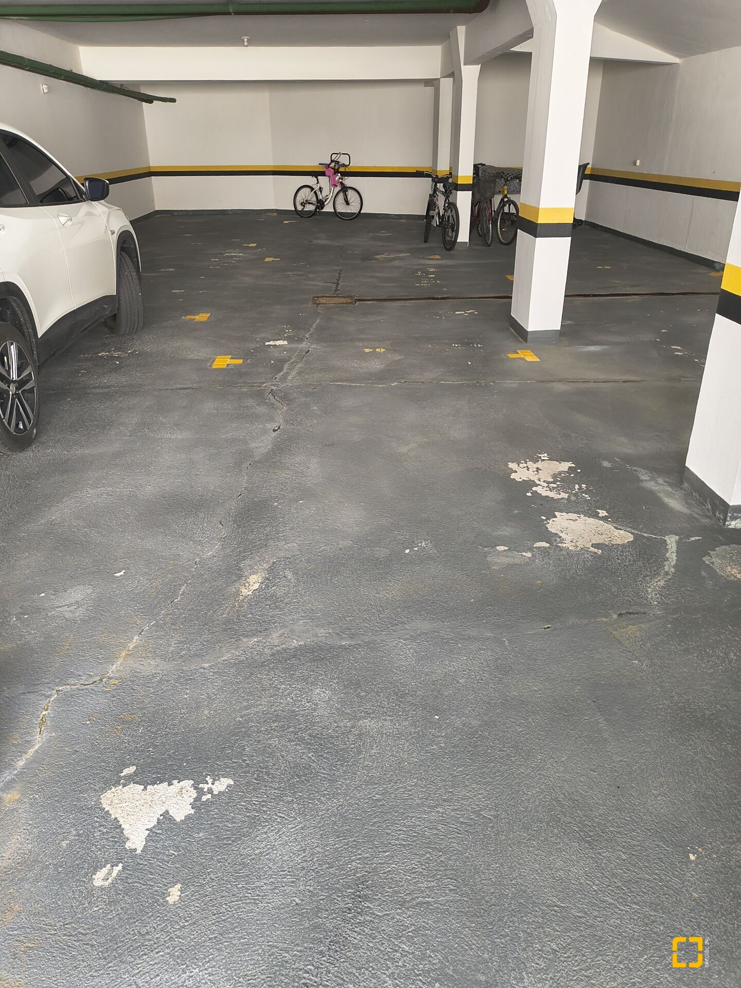 Apartamento com 139m², 5 quartos (sendo 2 suítes), 4 garagens, no bairro Jurerê Internacional em Florianópolis
