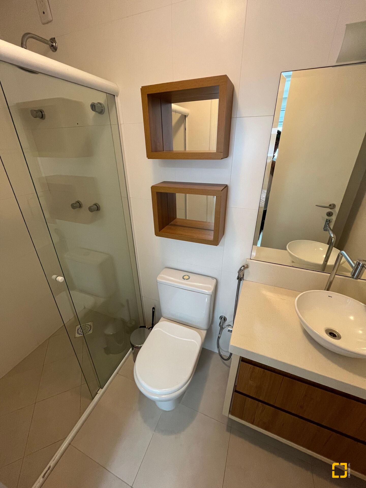 Apartamento com 105m², 6 quartos (sendo 3 suítes), 2 garagens, no bairro Jurerê Internacional em Florianópolis