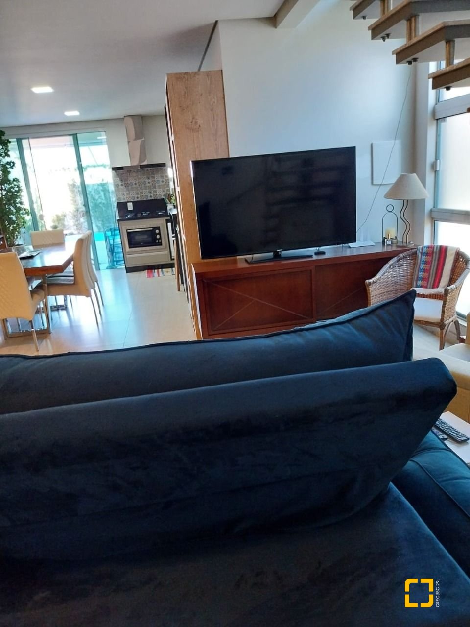 Casa com 173m², 7 quartos (sendo 3 suítes), 2 garagens, no bairro Cachoeira do Bom Jesus em Florianópolis