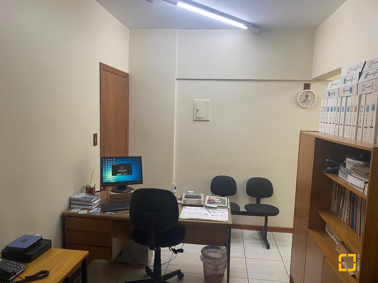 Sala com 58m², no bairro Centro em Florianópolis