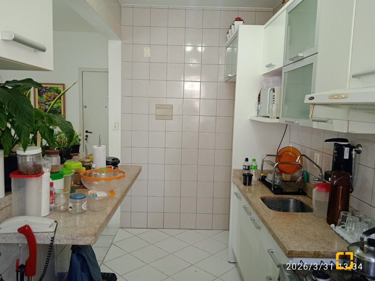 Apartamento com 55m², 2 quartos, 1 garagem, no bairro Campinas em São José