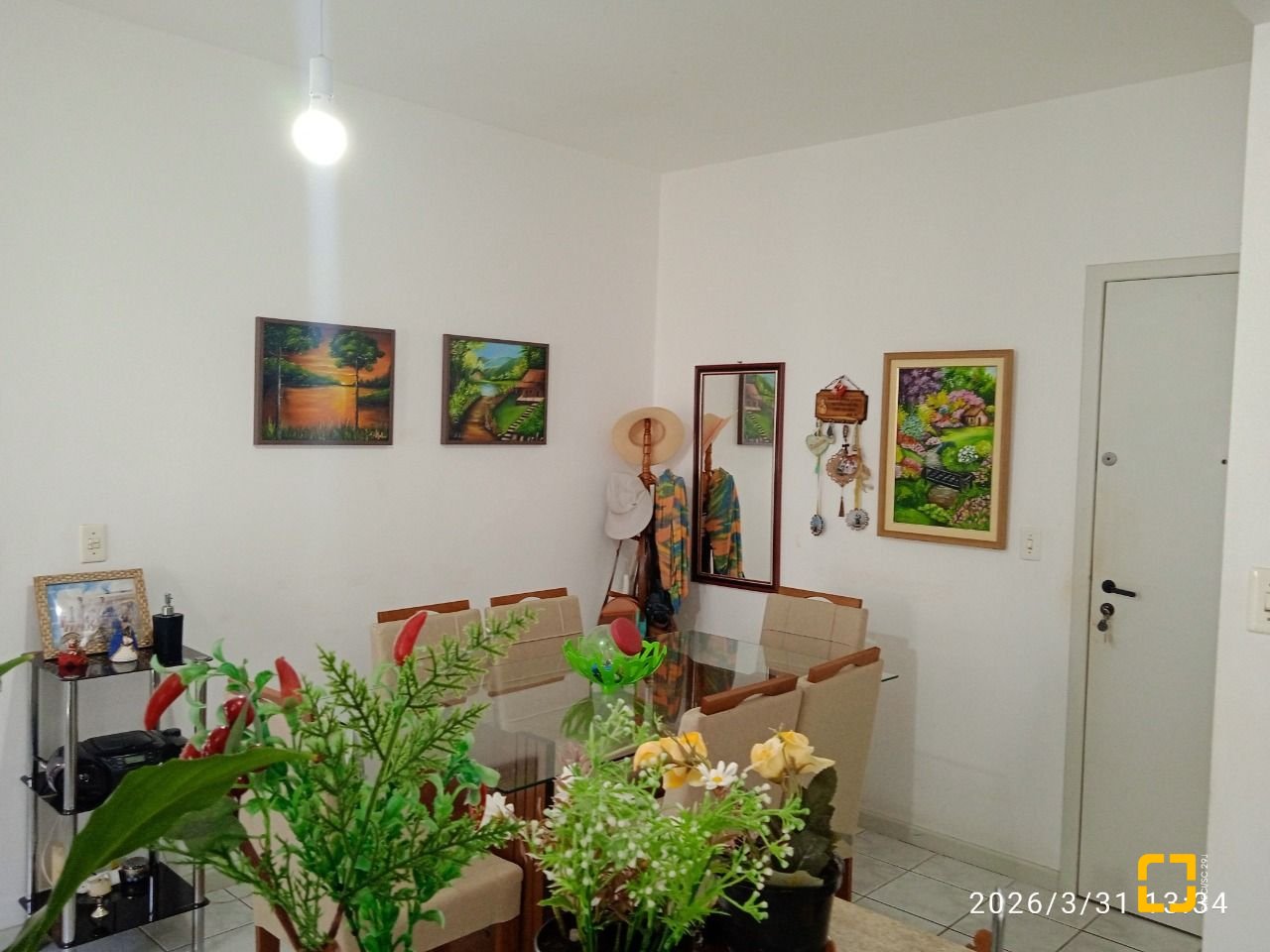 Apartamento com 55m², 2 quartos, 1 garagem, no bairro Campinas em São José