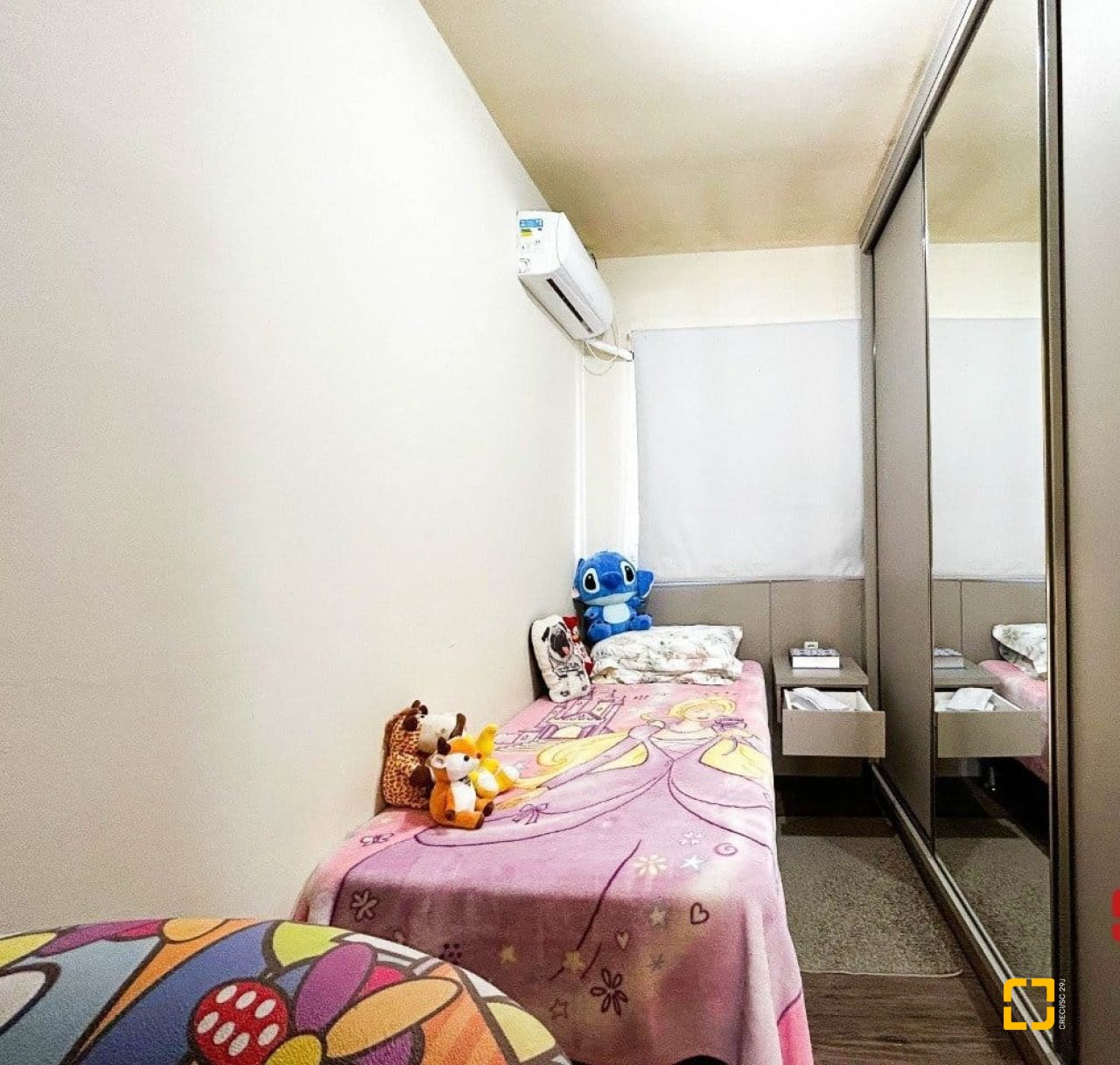 Casa com 110m², 3 quartos (sendo 1 suíte), 2 garagens, no bairro Costeira do Pirajubaé em Florianópolis