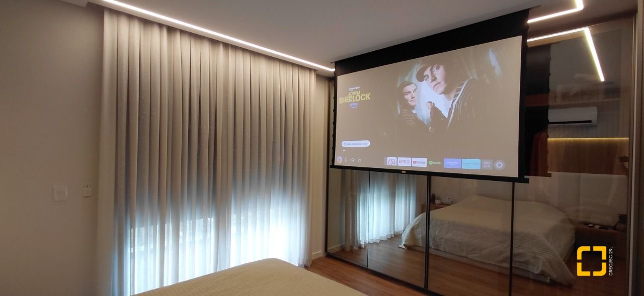 Casa com 236m², 4 quartos (sendo 3 suítes), 4 garagens, no bairro Jardim Anchieta em Florianópolis
