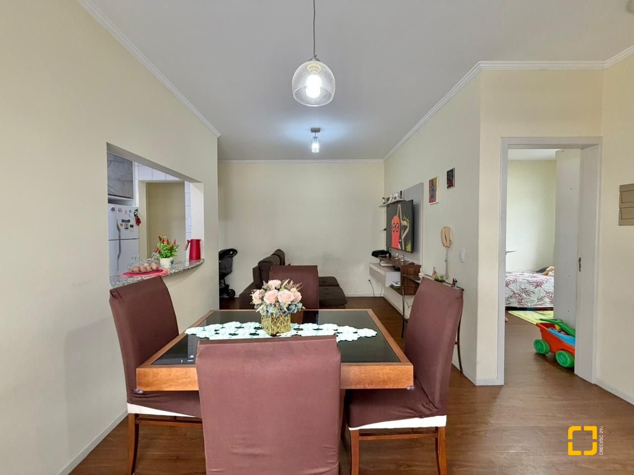 Apartamento com 58m², 2 quartos, 1 garagem, no bairro Estreito em Florianópolis