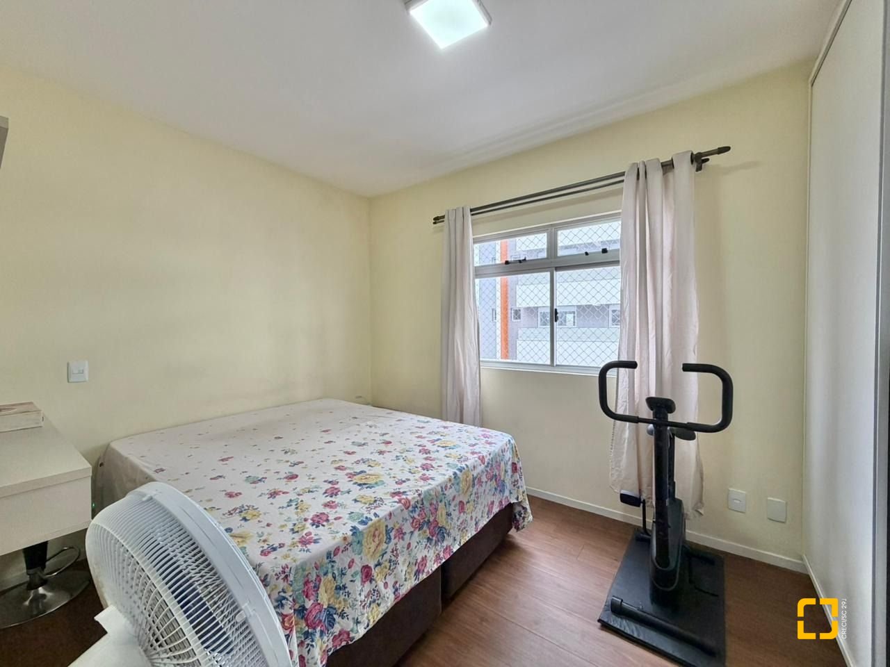 Apartamento com 58m², 2 quartos, 1 garagem, no bairro Estreito em Florianópolis