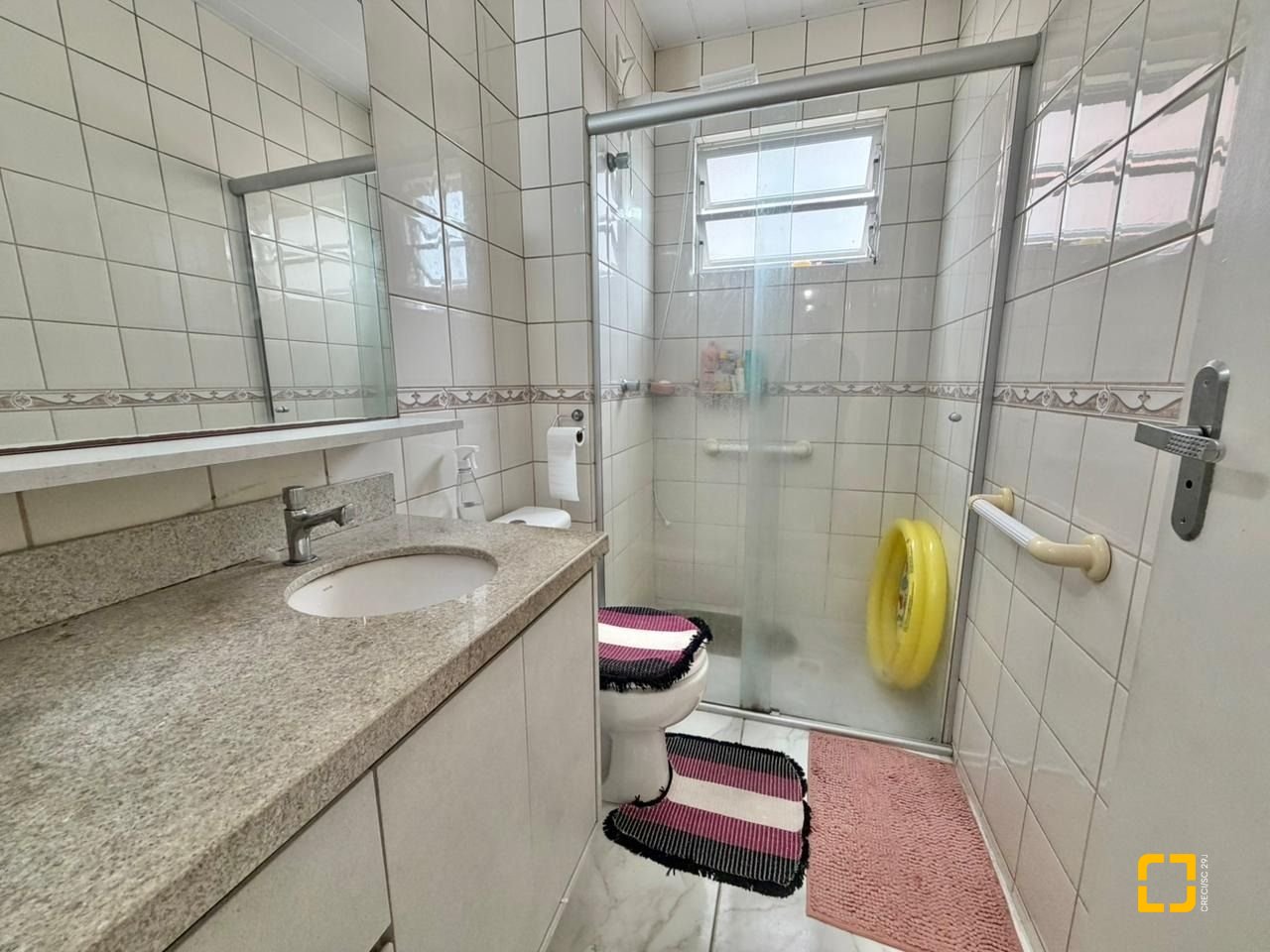 Apartamento com 58m², 2 quartos, 1 garagem, no bairro Estreito em Florianópolis