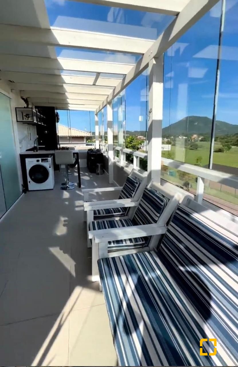 Cobertura com 155m², 4 quartos (sendo 1 suíte), 1 garagem, no bairro Ingleses em Florianópolis