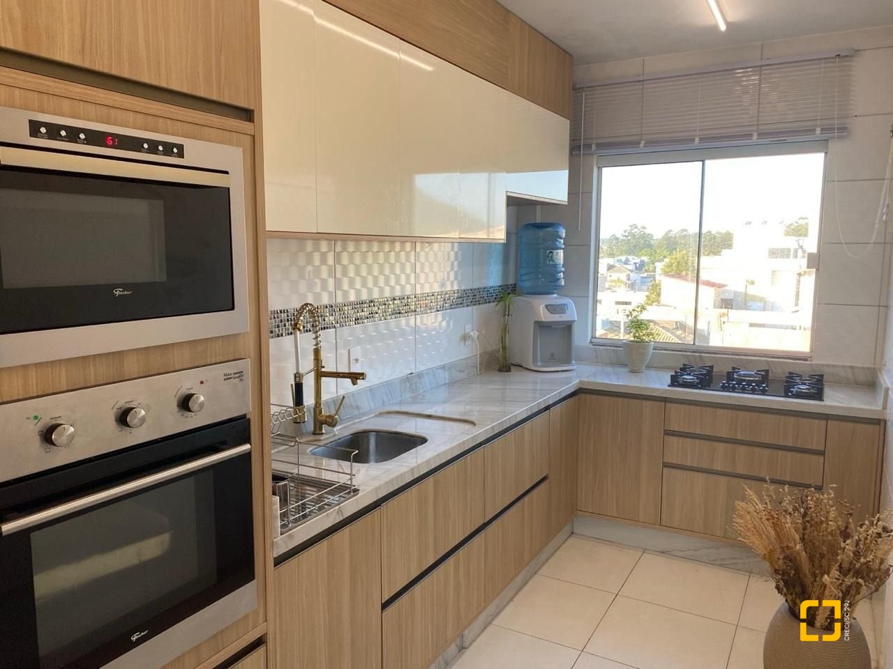 Cobertura com 155m², 4 quartos (sendo 1 suíte), 1 garagem, no bairro Ingleses em Florianópolis