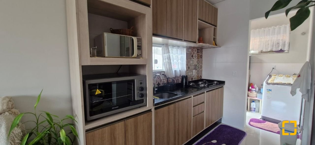 Casa com 70m², 2 quartos (sendo 1 suíte), 1 garagem, no bairro Ingleses do Rio Vermelho em Florianópolis