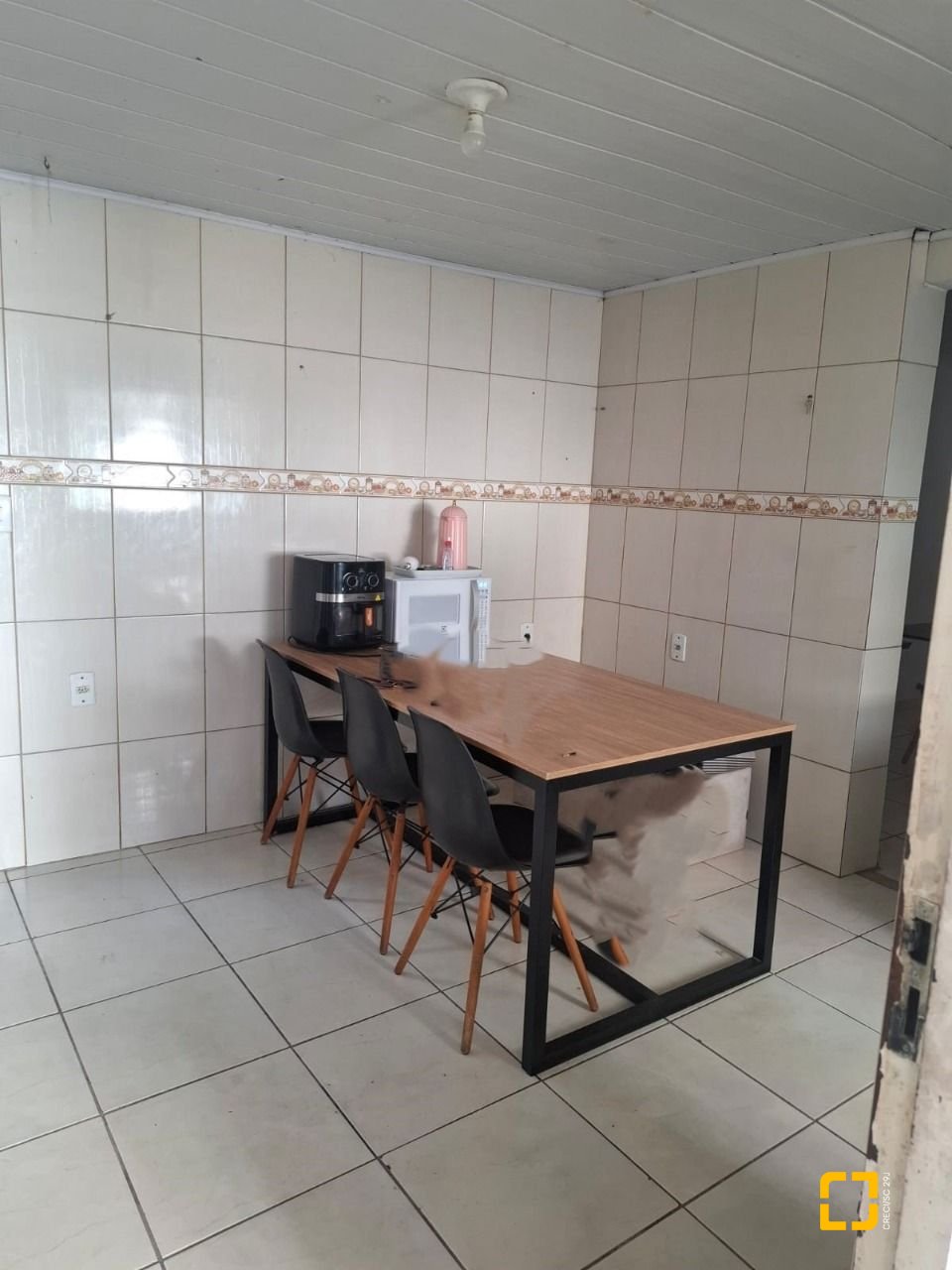 Casa com 103m², 2 quartos, 1 garagem, no bairro Campinas em São José