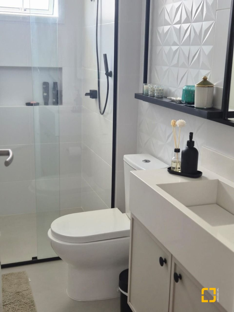 Apartamento com 78m², 3 quartos (sendo 1 suíte), 1 garagem, no bairro Ingleses do Rio Vermelho em Florianópolis