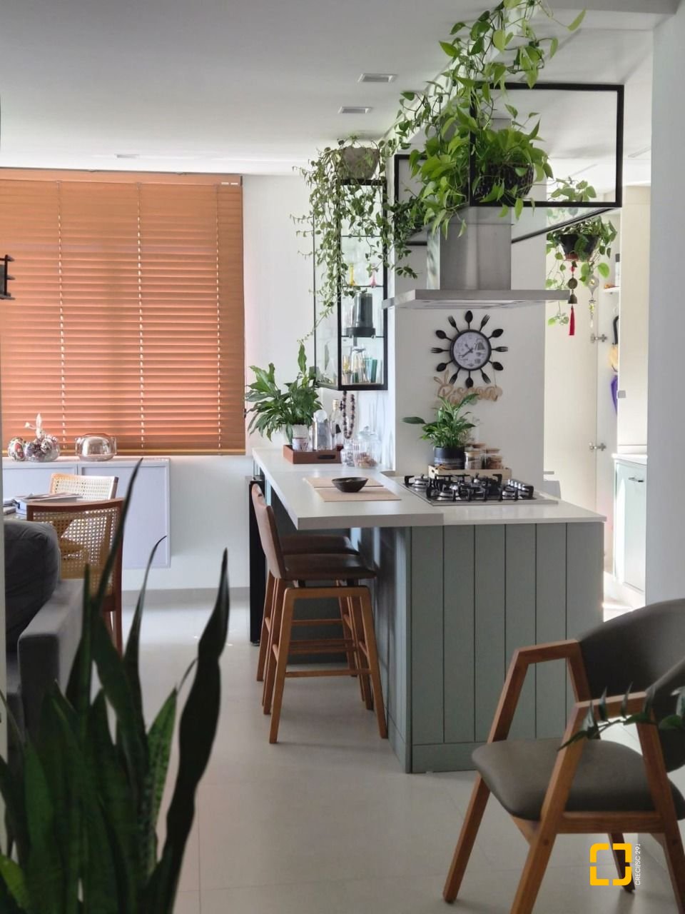 Apartamento com 78m², 3 quartos (sendo 1 suíte), 1 garagem, no bairro Ingleses do Rio Vermelho em Florianópolis