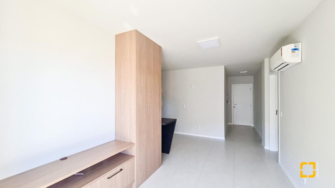 Apartamento com 71m², 3 quartos (sendo 1 suíte), 1 garagem, no bairro Saco Grande em Florianópolis