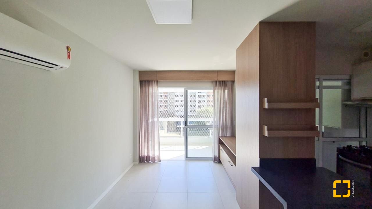 Apartamento com 71m², 3 quartos (sendo 1 suíte), 1 garagem, no bairro Saco Grande em Florianópolis