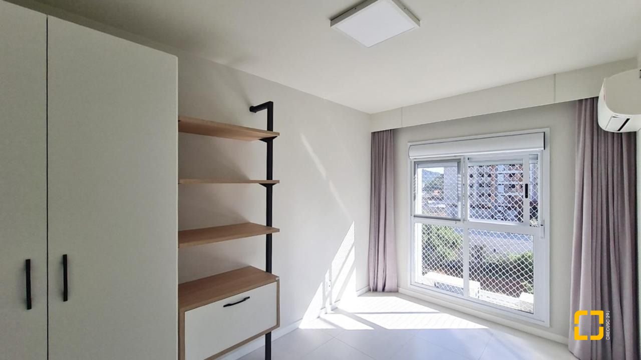 Apartamento com 71m², 3 quartos (sendo 1 suíte), 1 garagem, no bairro Saco Grande em Florianópolis