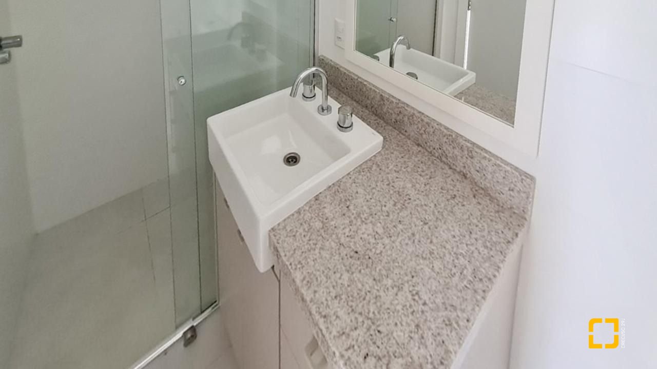 Apartamento com 71m², 3 quartos (sendo 1 suíte), 1 garagem, no bairro Saco Grande em Florianópolis