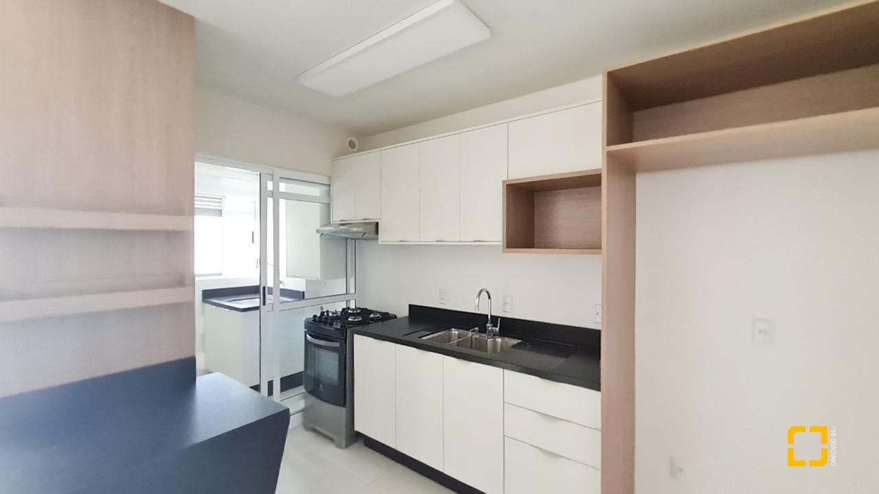 Apartamento com 71m², 3 quartos (sendo 1 suíte), 1 garagem, no bairro Saco Grande em Florianópolis