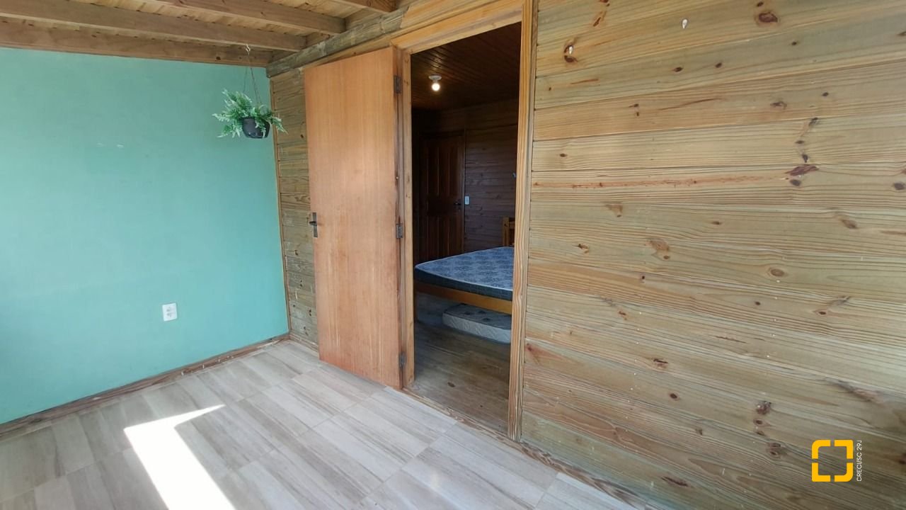 Casa com 103m², 3 quartos (sendo 1 suíte), no bairro Campeche em Florianópolis