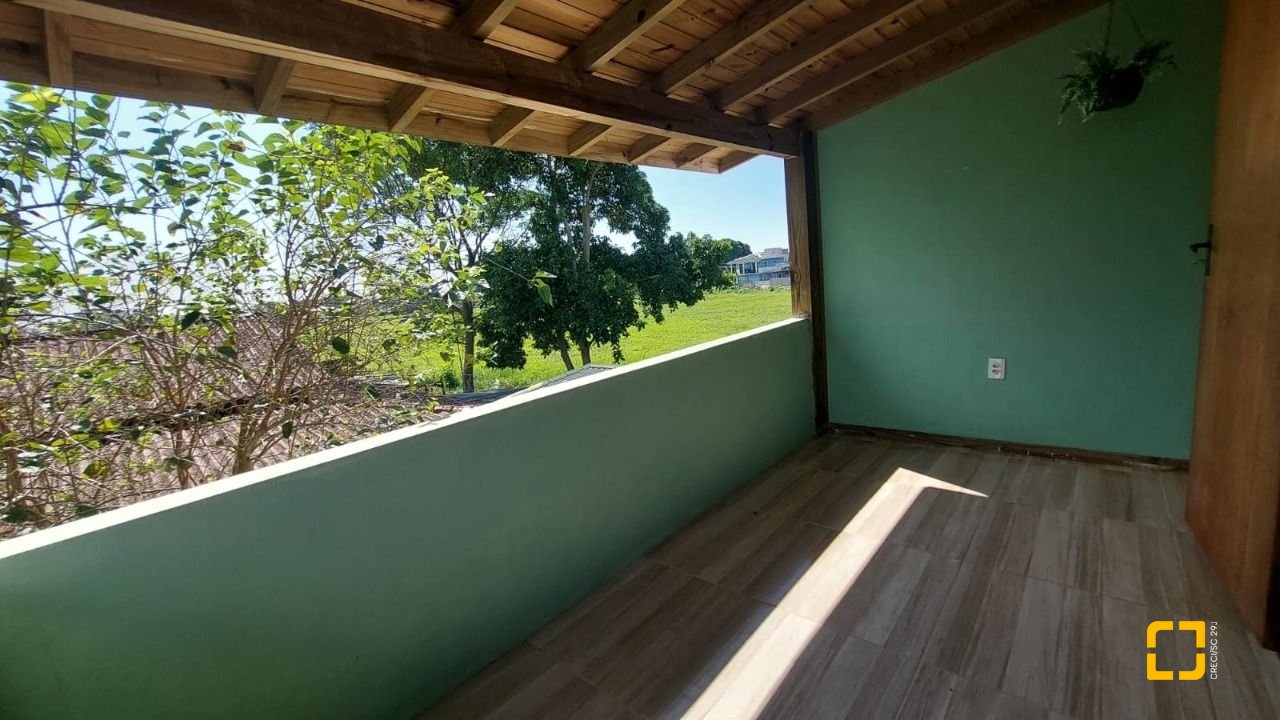 Casa com 103m², 3 quartos (sendo 1 suíte), no bairro Campeche em Florianópolis