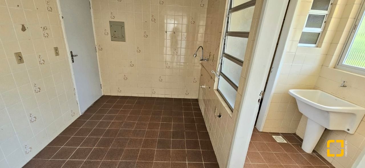 Apartamento com 64m², 2 quartos, 1 garagem, no bairro Trindade em Florianópolis