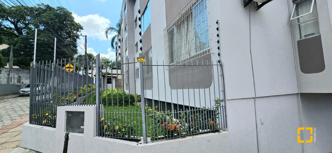 Apartamento com 64m², 2 quartos, 1 garagem, no bairro Trindade em Florianópolis