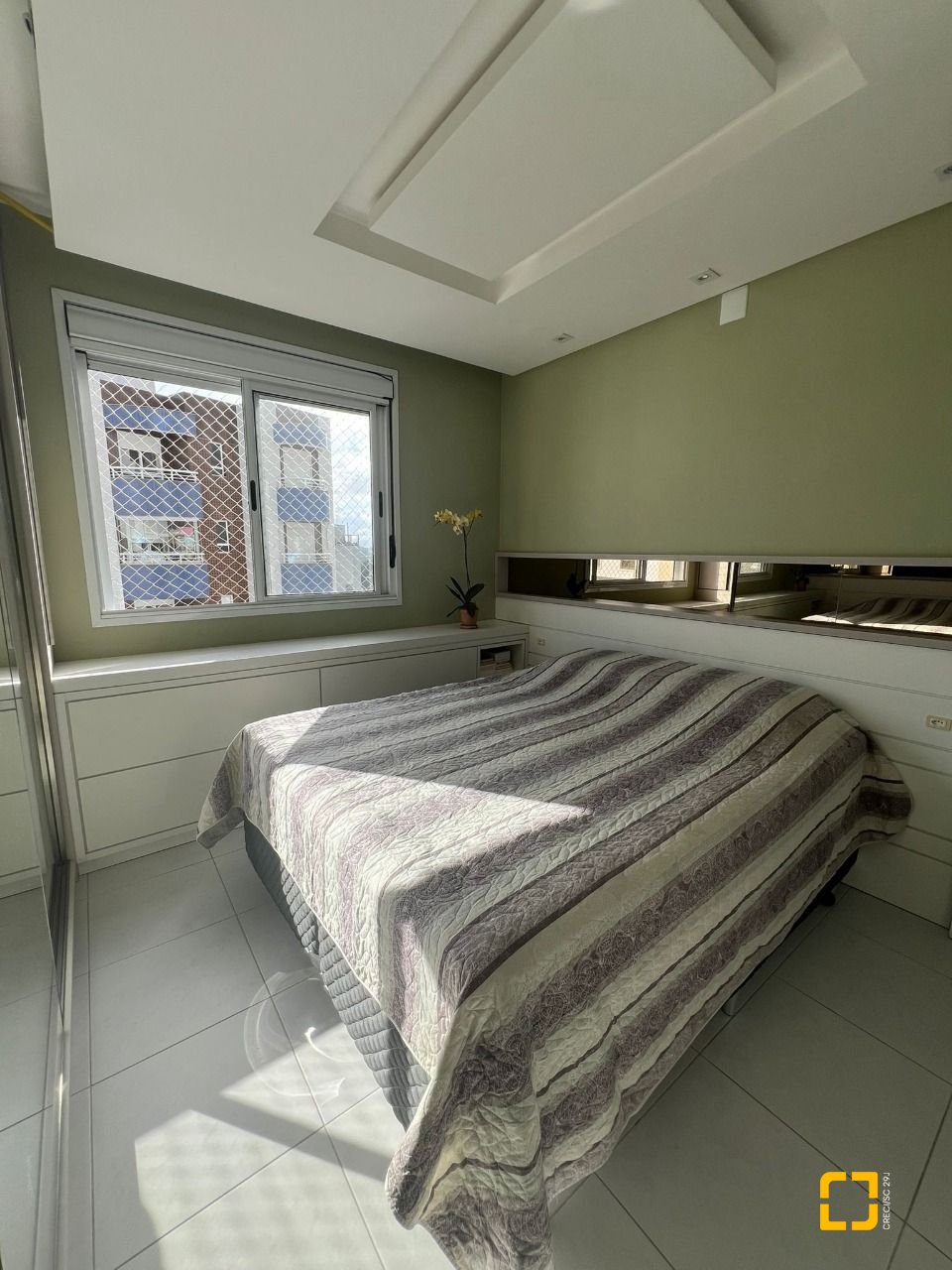 Apartamento com 87m², 4 quartos (sendo 1 suíte), 1 garagem, no bairro Itacorubi em Florianópolis