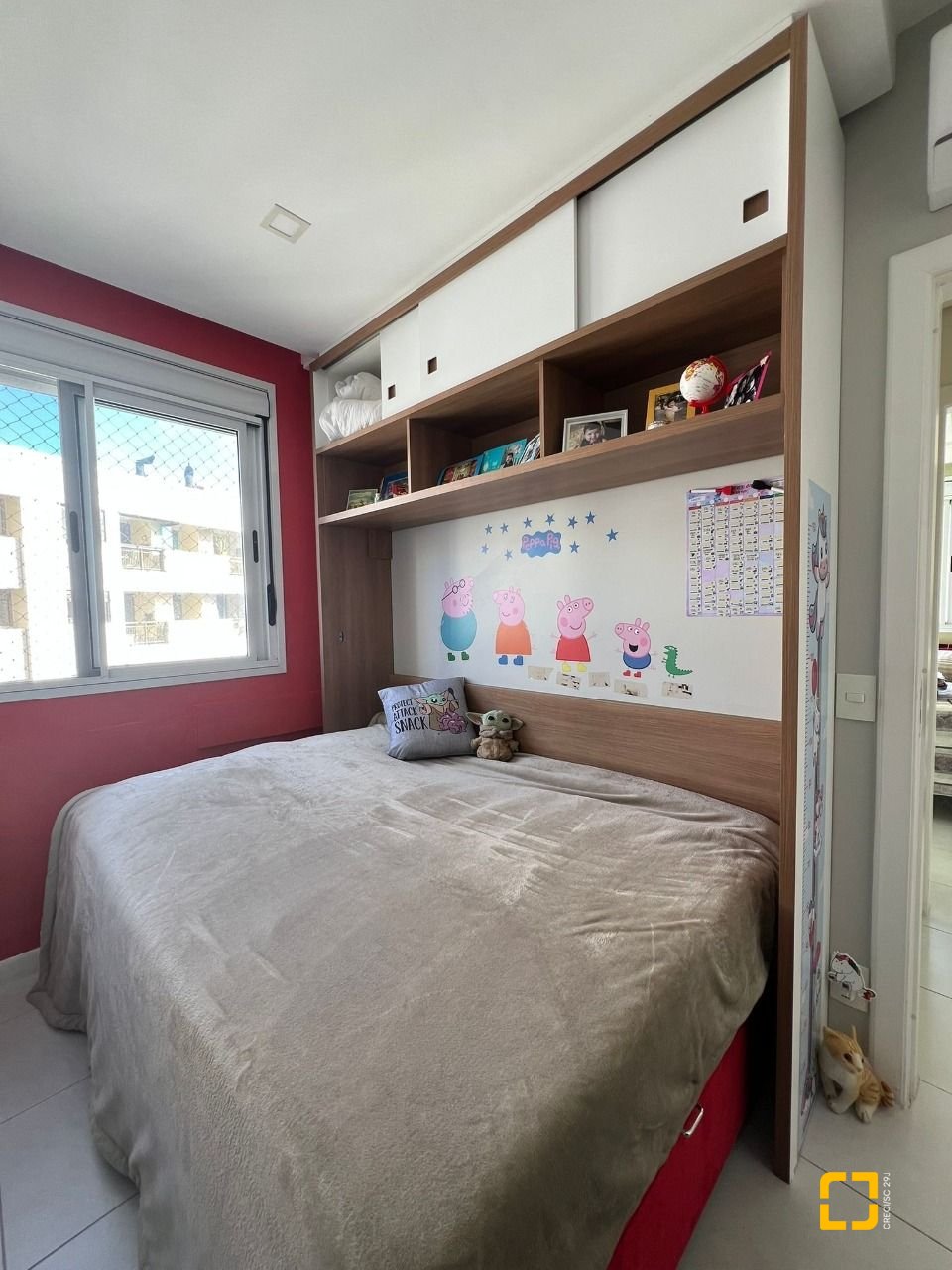 Apartamento com 87m², 4 quartos (sendo 1 suíte), 1 garagem, no bairro Itacorubi em Florianópolis