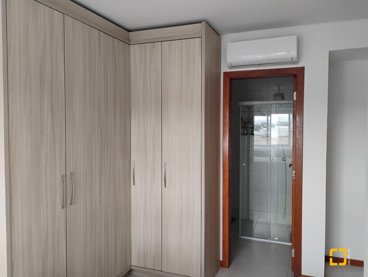 Apartamento com 72m², 2 quartos (sendo 1 suíte), 1 garagem, no bairro Pedra Branca em Palhoça