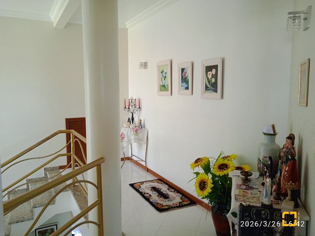 Casa de Condomínio com 301m², 4 quartos (sendo 2 suítes), 2 garagens, no bairro Bosque das Mansões em São José