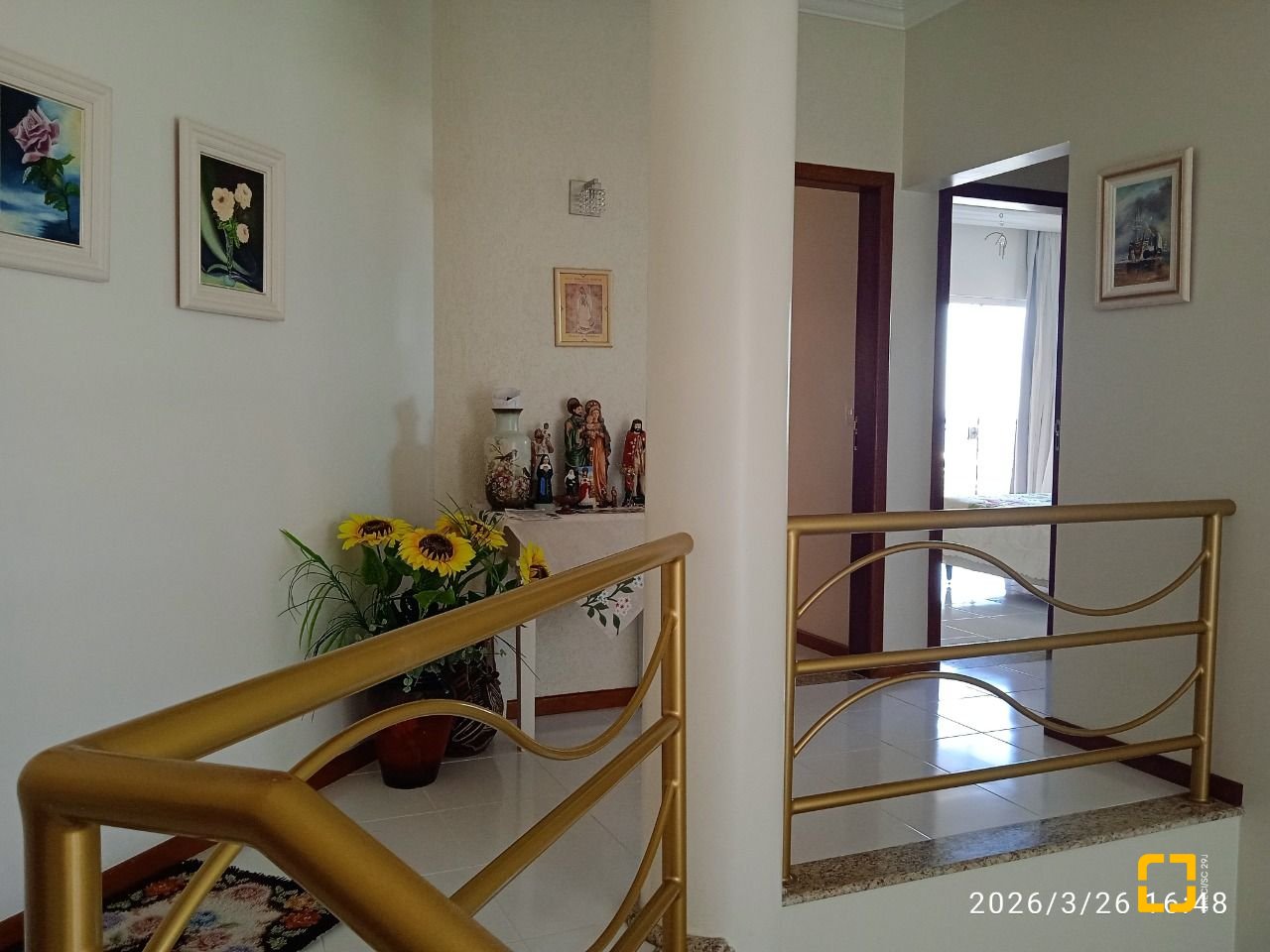Casa de Condomínio com 301m², 4 quartos (sendo 2 suítes), 2 garagens, no bairro Bosque das Mansões em São José