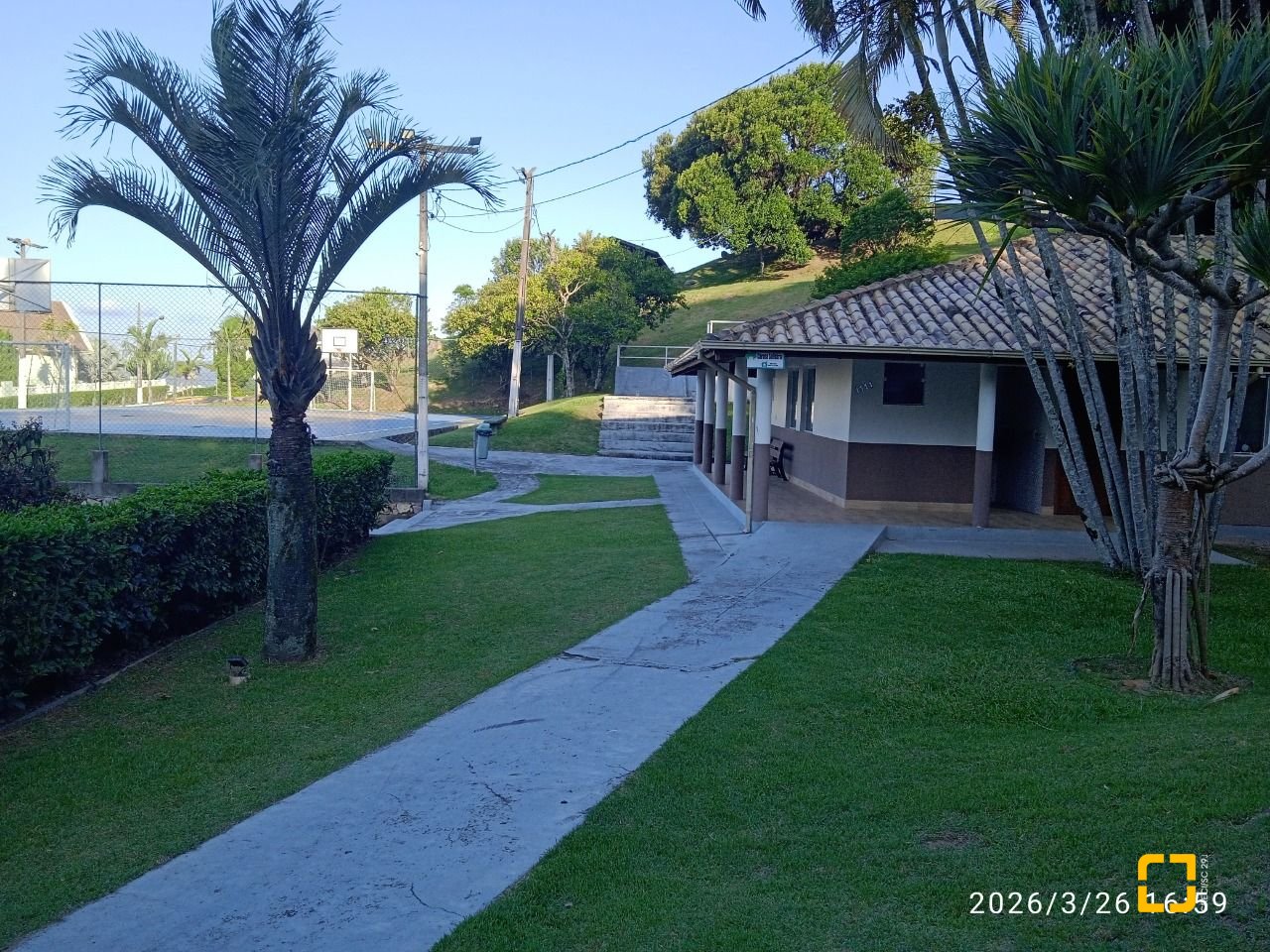 Casa de Condomínio com 301m², 4 quartos (sendo 2 suítes), 2 garagens, no bairro Bosque das Mansões em São José
