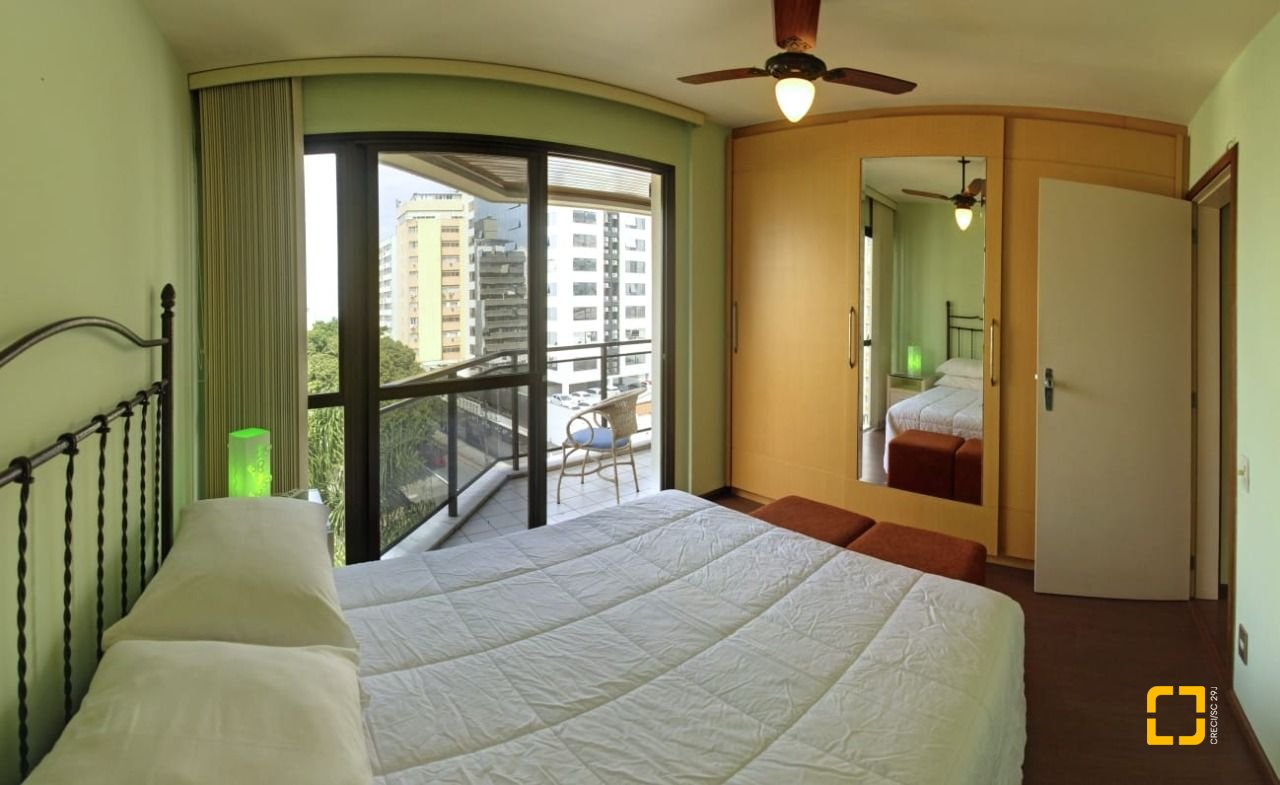 Apartamento com 69m², 2 quartos, 1 garagem, no bairro Centro em Florianópolis