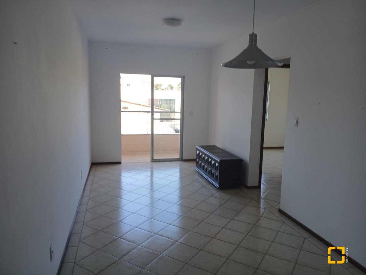 Apartamento com 61m², 2 quartos, 1 garagem, no bairro Serraria em São José
