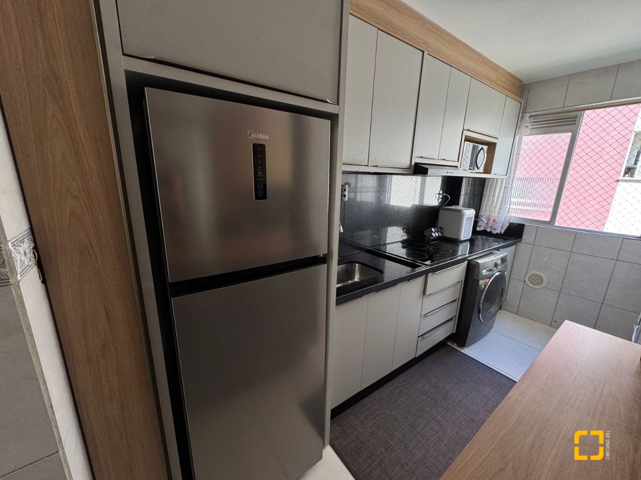 Apartamento com 58m², 3 quartos, 1 garagem, no bairro Estreito em Florianópolis