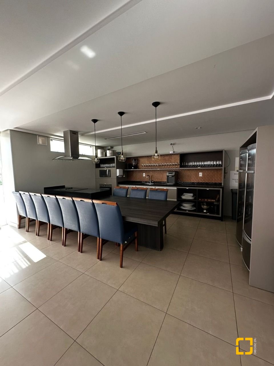Apartamento com 85m², 4 quartos (sendo 1 suíte), 2 garagens, no bairro Capoeiras em Florianópolis