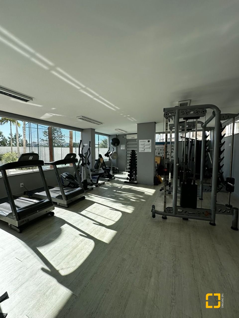 Apartamento com 85m², 4 quartos (sendo 1 suíte), 2 garagens, no bairro Capoeiras em Florianópolis
