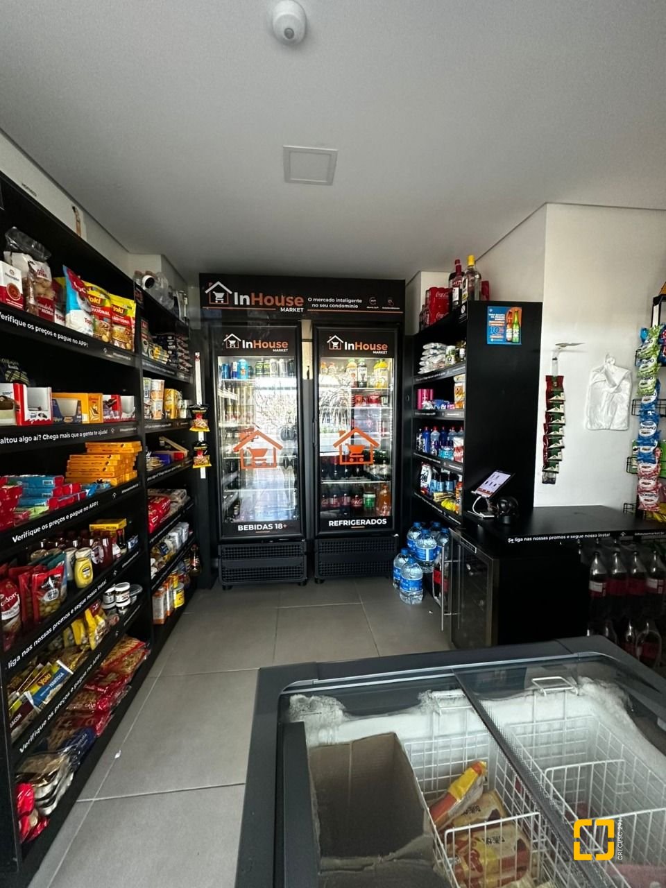 Apartamento com 85m², 4 quartos (sendo 1 suíte), 2 garagens, no bairro Capoeiras em Florianópolis