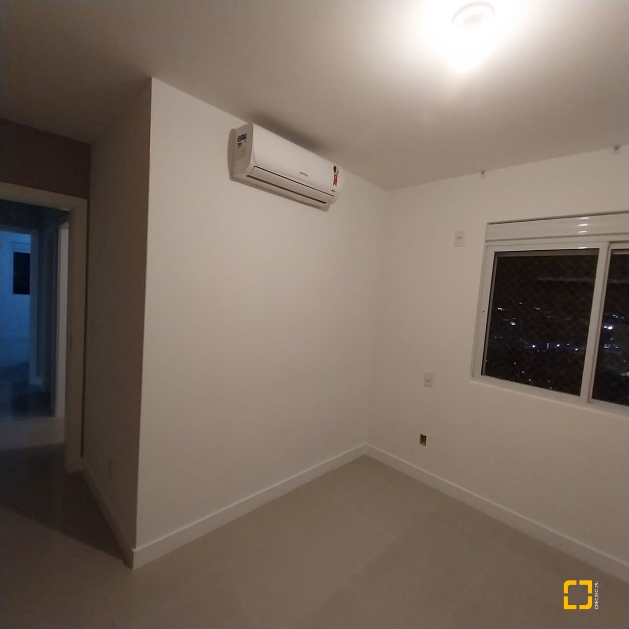 Apartamento com 85m², 4 quartos (sendo 1 suíte), 2 garagens, no bairro Capoeiras em Florianópolis