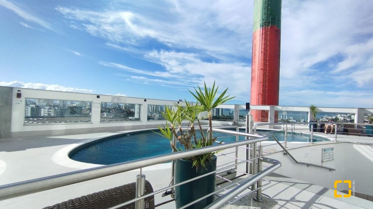 Apartamento com 85m², 4 quartos (sendo 1 suíte), 2 garagens, no bairro Capoeiras em Florianópolis