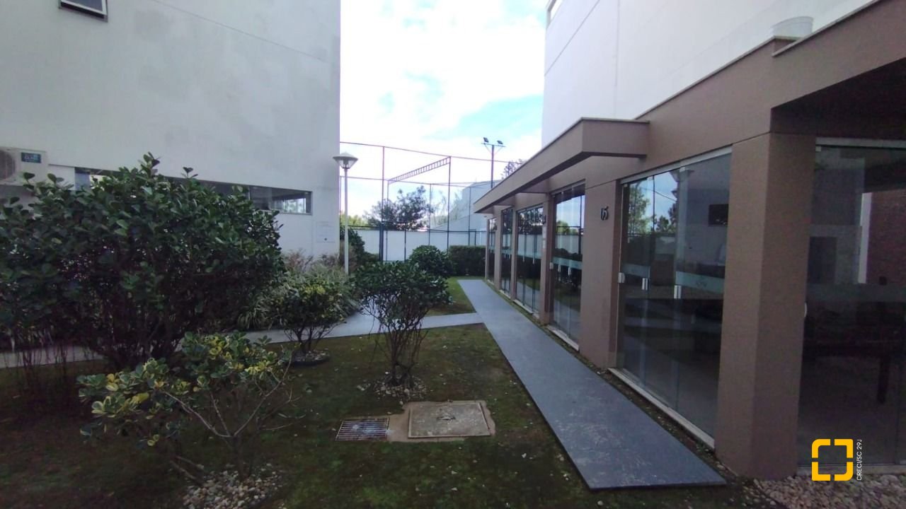 Apartamento com 85m², 4 quartos (sendo 1 suíte), 2 garagens, no bairro Capoeiras em Florianópolis