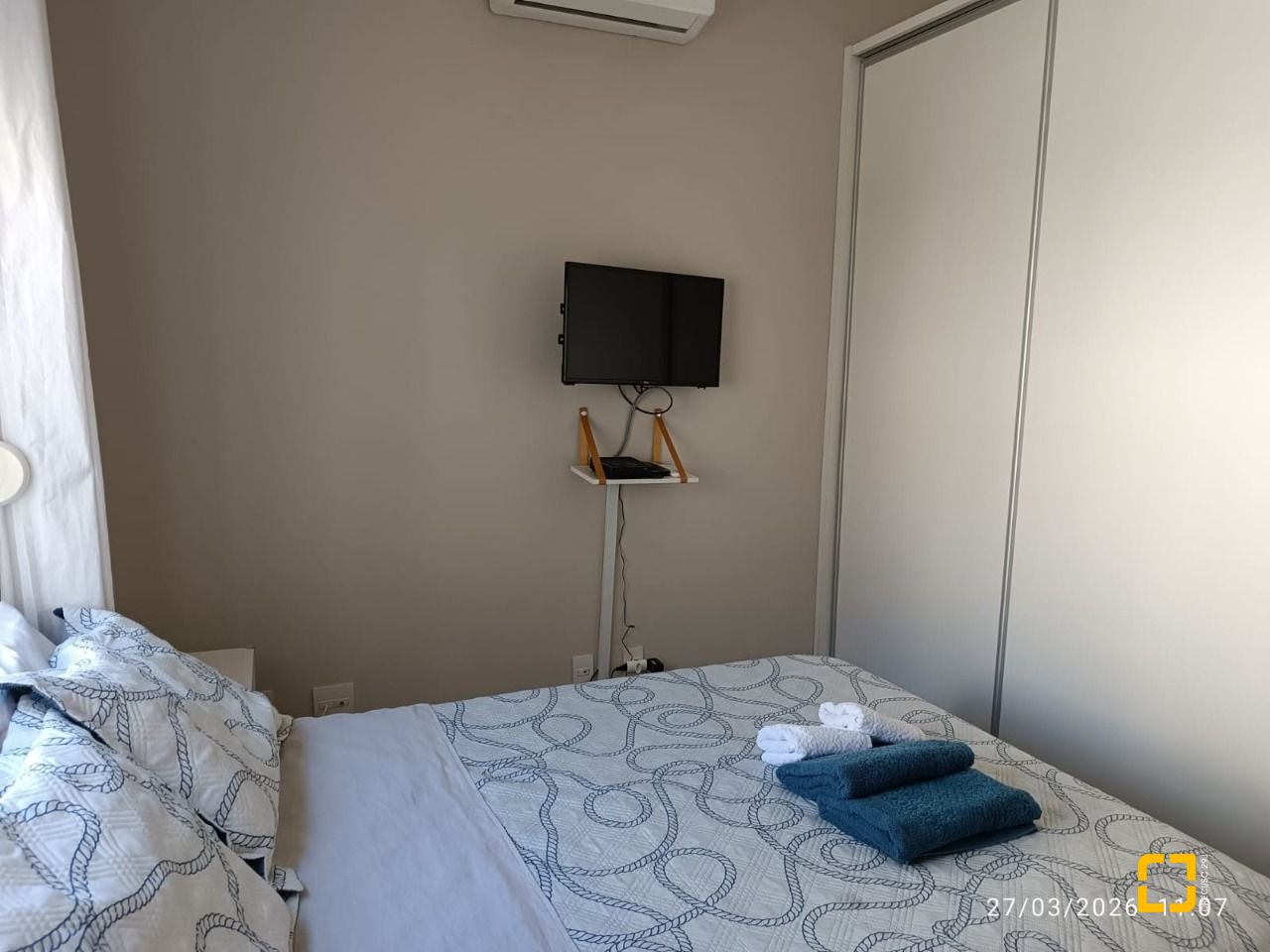 Apartamento com 99m², 2 quartos (sendo 2 suítes), 2 garagens, no bairro Santinho em Florianópolis