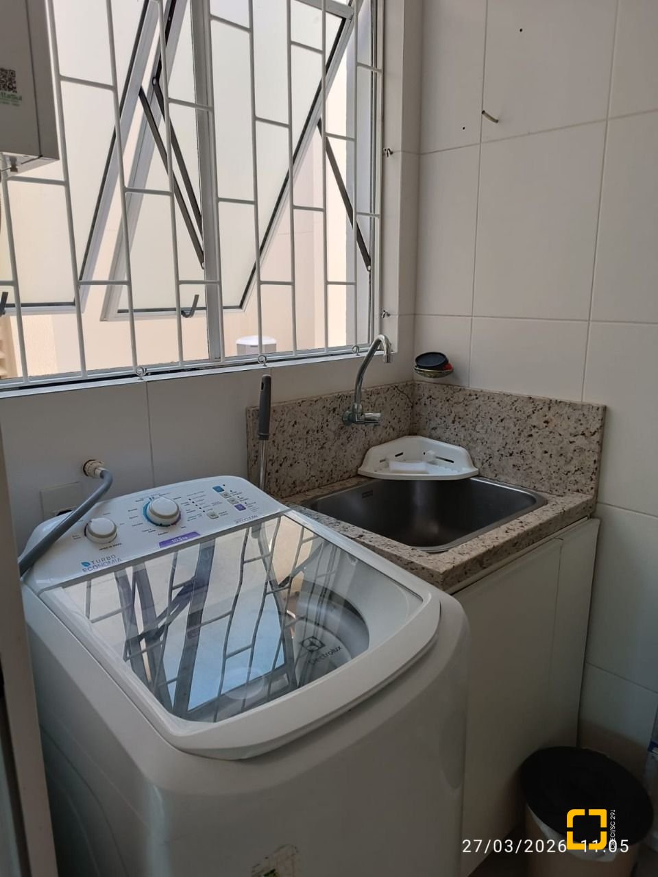Apartamento com 99m², 2 quartos (sendo 2 suítes), 2 garagens, no bairro Santinho em Florianópolis