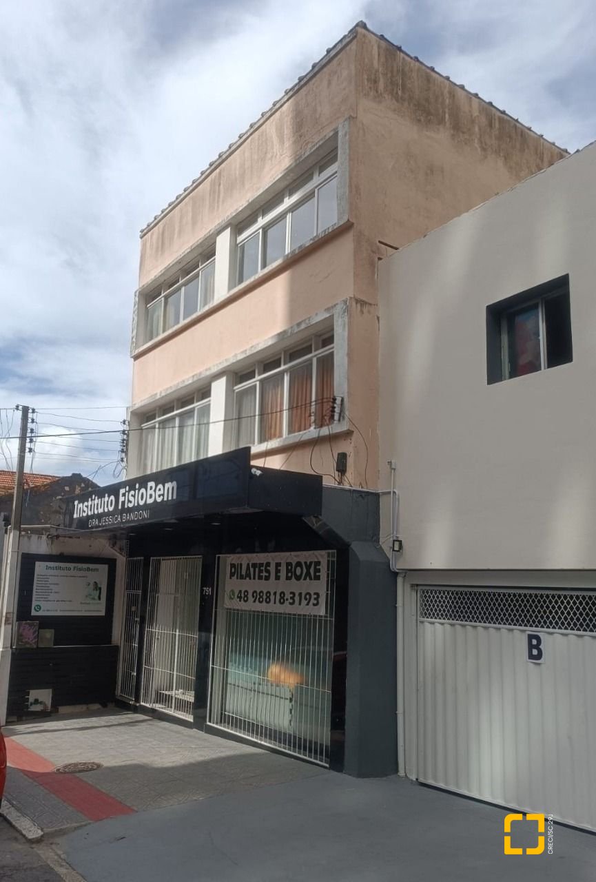 Casa com 230m², no bairro Centro em Florianópolis