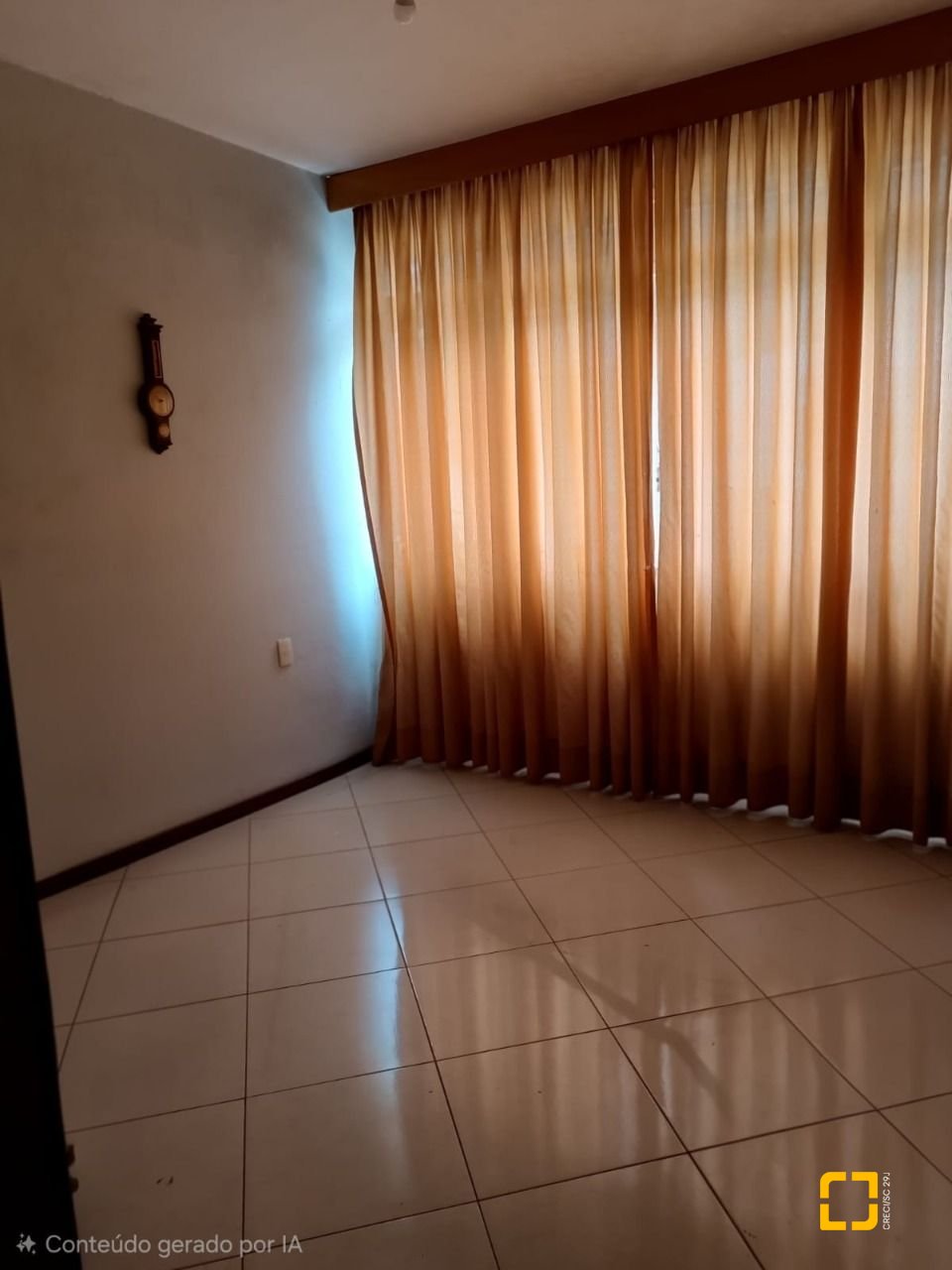 Casa com 230m², no bairro Centro em Florianópolis
