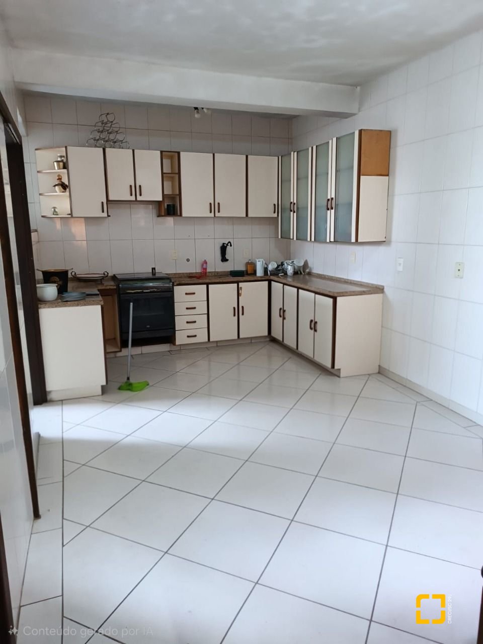 Casa com 230m², no bairro Centro em Florianópolis