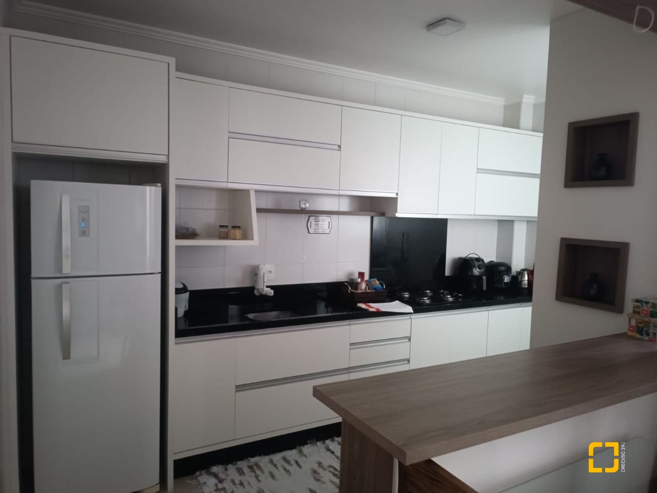 Apartamento com 56m², 2 quartos, 1 garagem, no bairro Kobrasol em São José