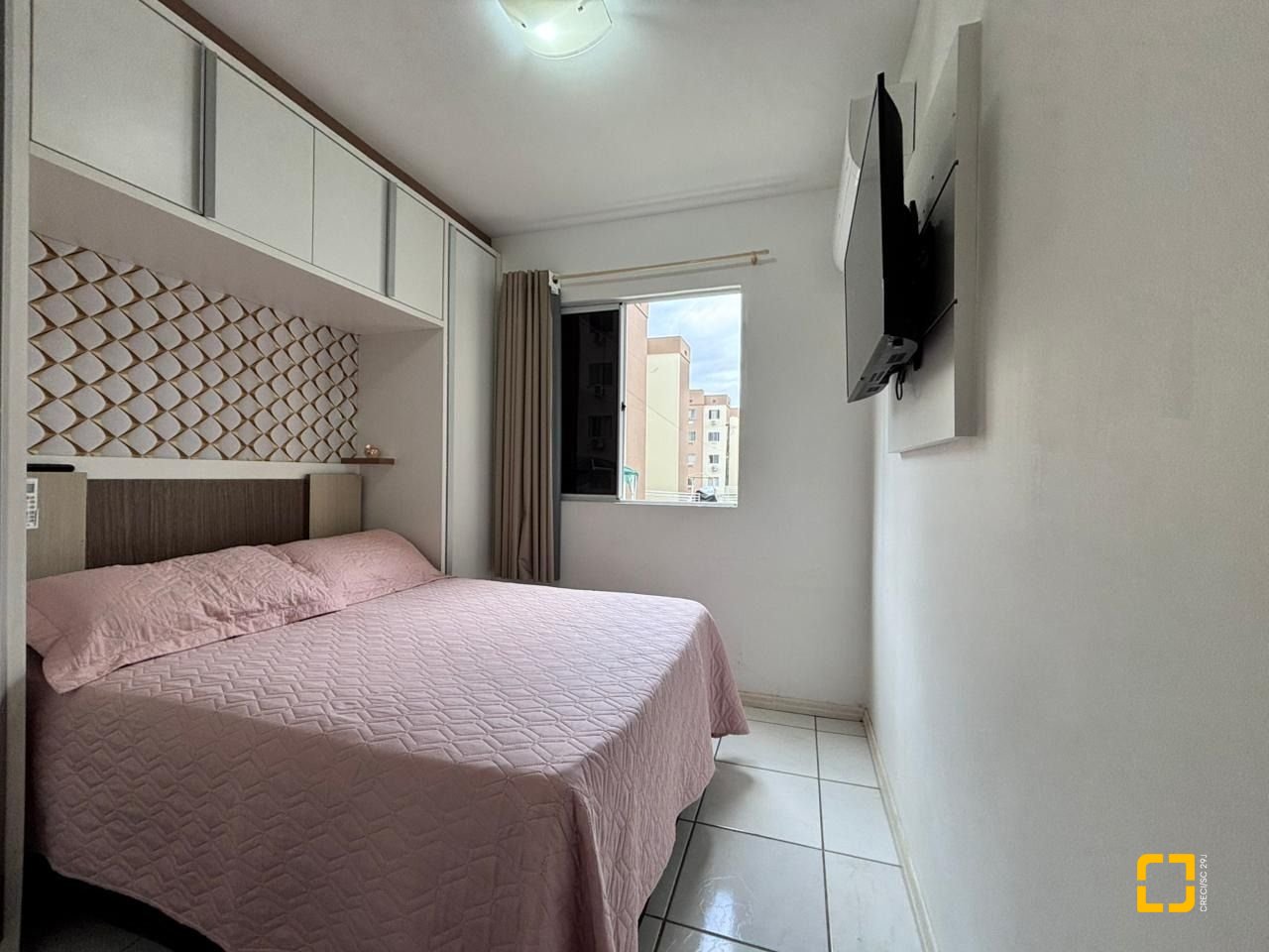 Apartamento com 45m², 2 quartos, 1 garagem, no bairro Fundos em Biguaçu