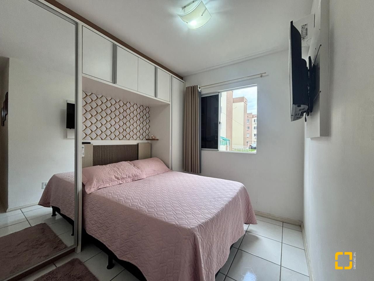 Apartamento com 45m², 2 quartos, 1 garagem, no bairro Fundos em Biguaçu