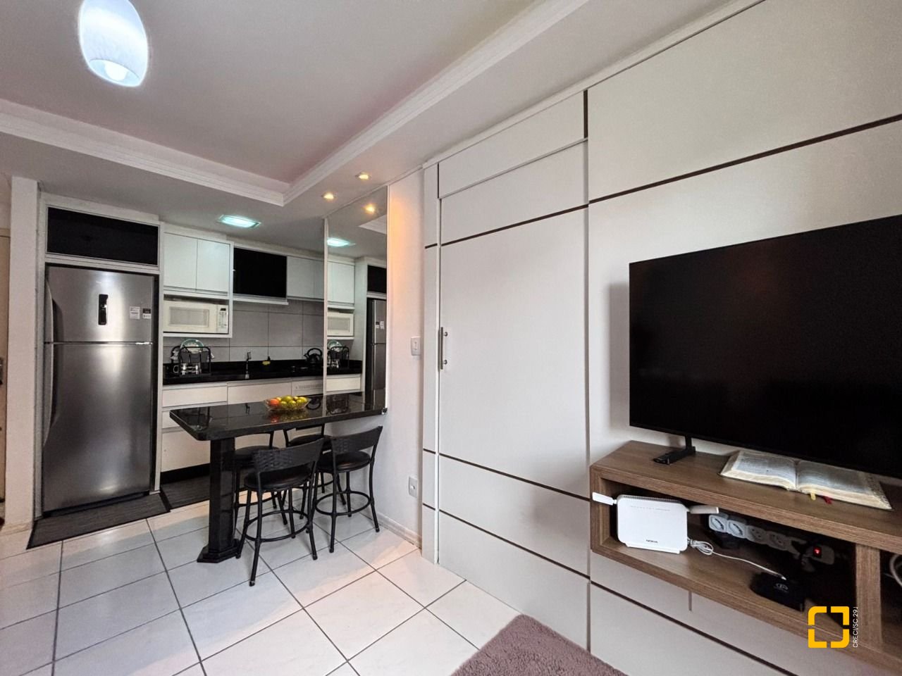Apartamento com 45m², 2 quartos, 1 garagem, no bairro Fundos em Biguaçu